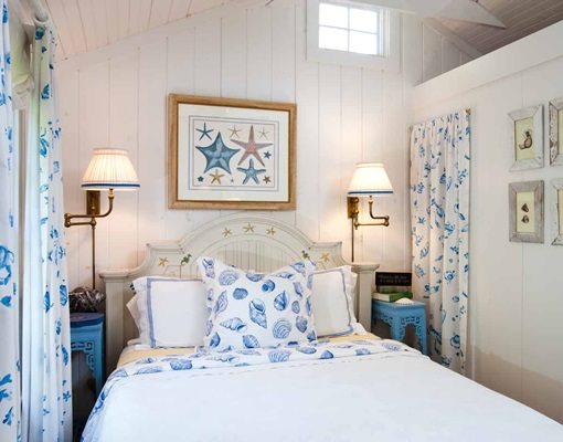Cozy Beach Cottage Bedroom Kennbunkport Rental