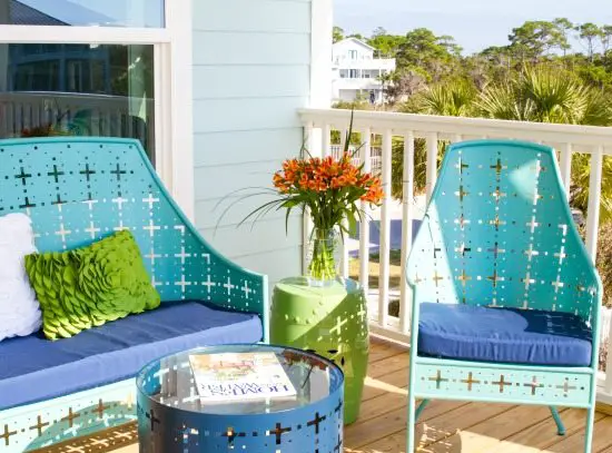 Blue Florida Porch Decor