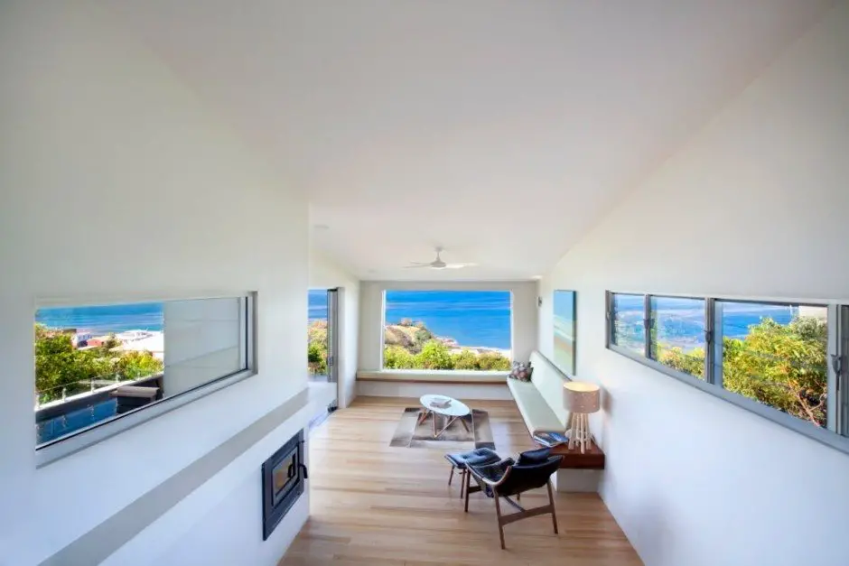 http://homespicture.com/wp-content/uploads/2015/02/Interior-Living-Room-Design-By-Aboda.jpeg