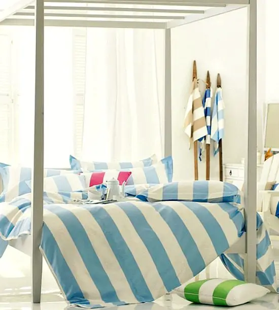 Create a Beach Vacation Feeling in your Home with Blue ...